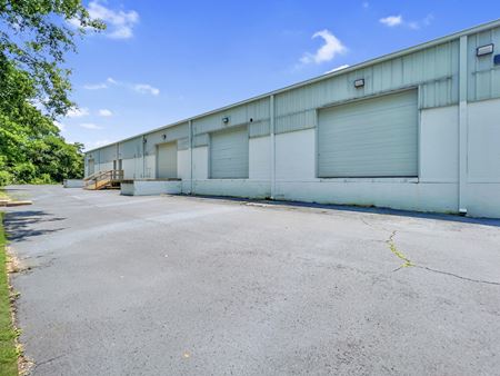 A look at 4568 Airport Blvd commercial space in Mobile