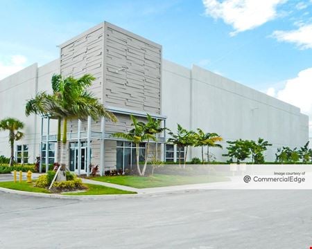 A look at Miami International Tradeport - Buildings C, D, F1 & F2 commercial space in Miami