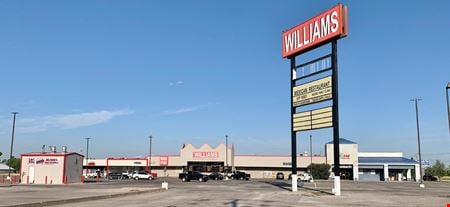 A look at Westport Shopping Center Commercial space for Rent in Moore