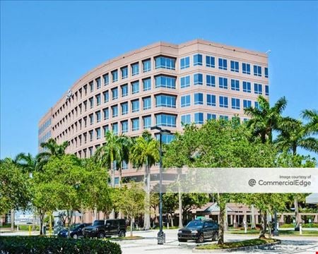 A look at 5201 Waterford commercial space in Miami