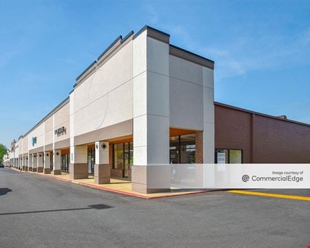 A look at Market Square Retail space for Rent in Douglasville
