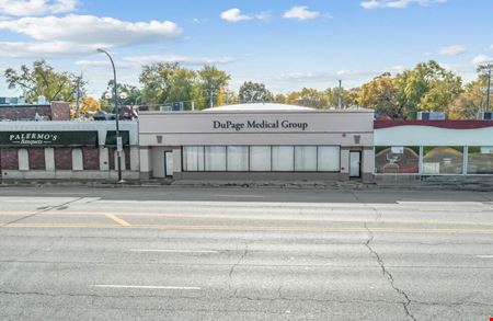 A look at 4861 W 95th St commercial space in Oak Lawn