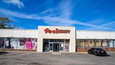 A look at 348 Rockaway Turnpike Retail space for Rent in Lawrence