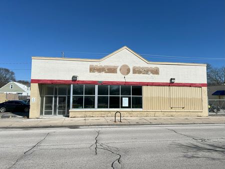 A look at 7924 W Burleigh St commercial space in Milwaukee