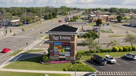 A look at BayTowne Plaza commercial space in Webster