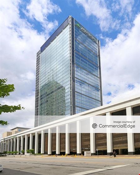 A look at Regions Tower commercial space in Indianapolis