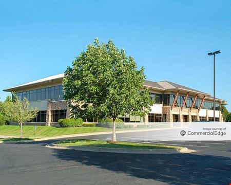 A look at Deer Creek Plaza Office Park commercial space in Overland Park