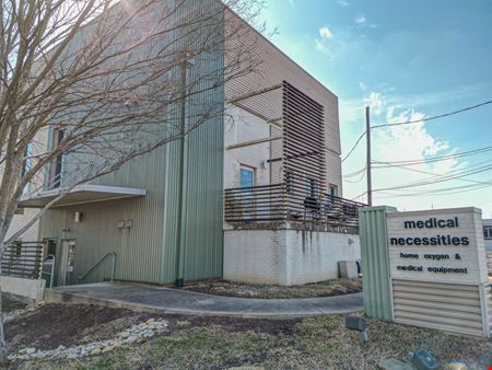 A look at 1811 Charlotte Ave commercial space in Nashville