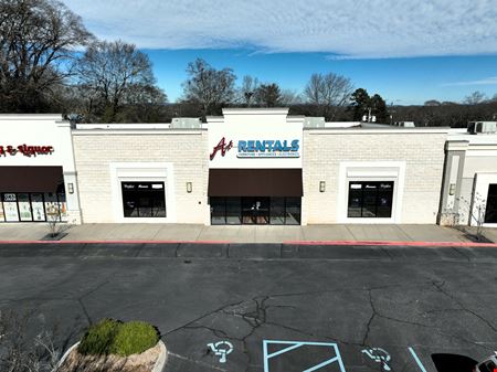 A look at 504 W Main St commercial space in Easley