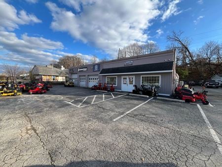 A look at 154 Lancaster Avenue commercial space in Malvern