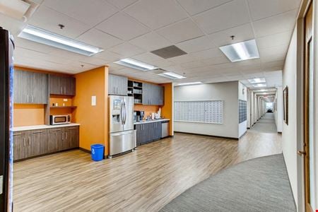 A look at Hoffman Estates Office Evolution Coworking space for Rent in Hoffman Estates