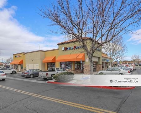 A look at Lancaster Plaza Retail space for Rent in Lancaster