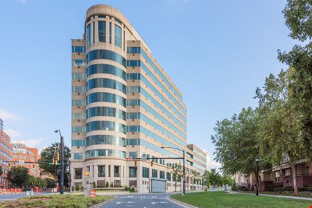 A look at Gateway Center Office space for Rent in Charlotte
