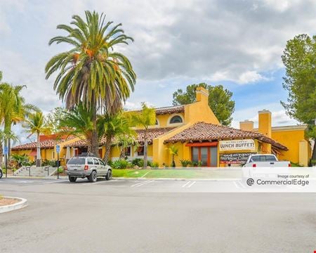 A look at Oakbrook Village Commercial space for Rent in Laguna Hills