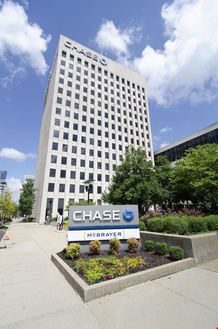 A look at Chase Tower Office space for Rent in Lexington