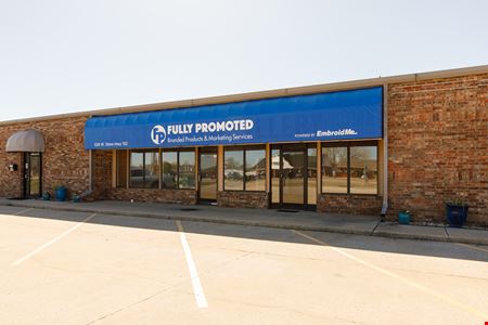 A look at 528 West State Highway 152 commercial space in Mustang