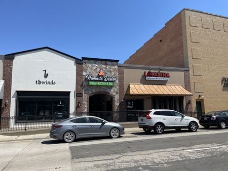 A look at 222 West Hickory Street commercial space in Denton