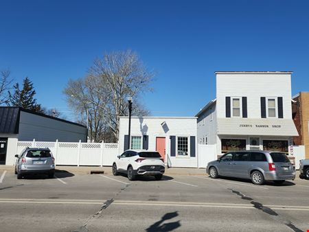 A look at 420 6th Street commercial space in Waukee