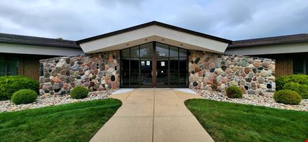 A look at 525 Okemos Rd commercial space in Mason