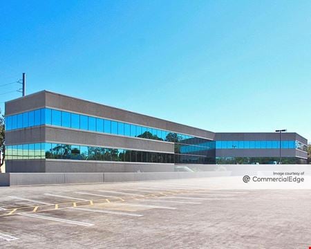 A look at Cypress Center II & III commercial space in Tampa