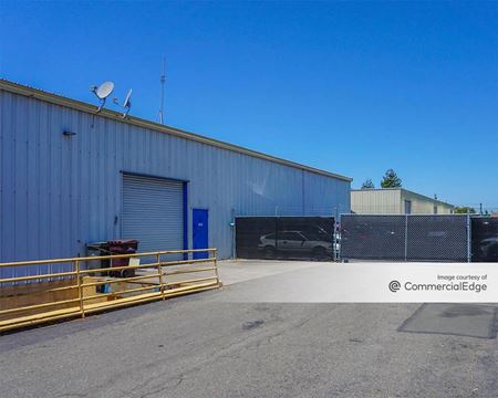 A look at 2457 Industrial commercial space in Hayward