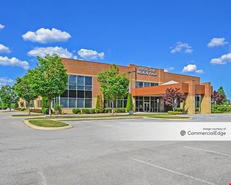 A look at Aspen Grove Medical Plaza commercial space in Franklin