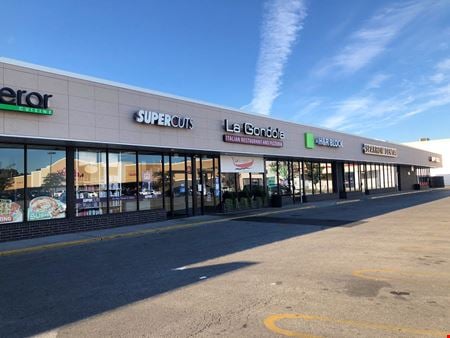 A look at Ashland Wellington Plaza Retail space for Rent in Chicago