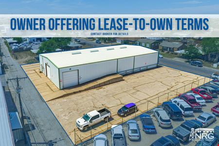 A look at 2 Bay Warehouse Near Downtown Midland, TX! commercial space in Midland