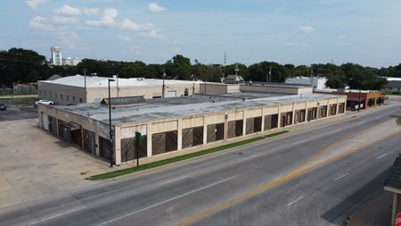 A look at 444-470 N. Seneca Industrial space for Rent in Wichita