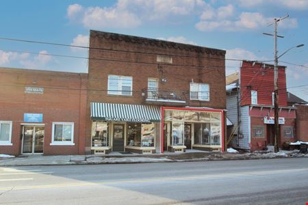 A look at 350-352 Main St commercial space in Wadsworth