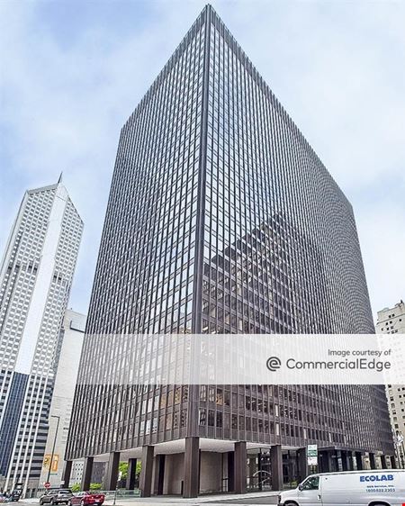 A look at Two Illinois Center commercial space in Chicago