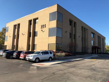 A look at Oakbrook Terrace Medical Center Office space for Rent in Oakbrook Terrace