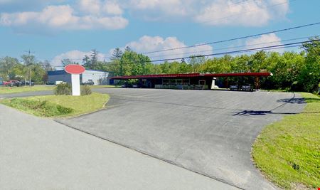 A look at 384 Quaker Road commercial space in Queensbury