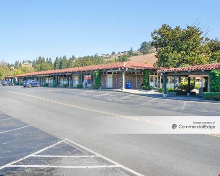 A look at Moraga Shopping Center Commercial space for Rent in Moraga