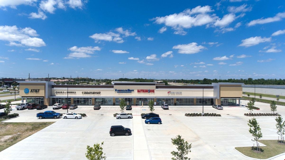 Pearland Shopping Center