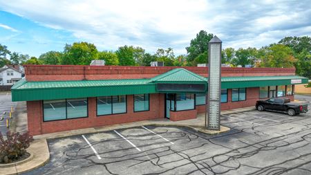 A look at 5205 Market St. commercial space in Boardman