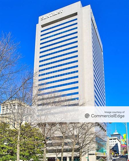 A look at SunTrust Center Office space for Rent in Richmond