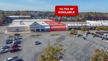 A look at Cross Creek Plaza commercial space in Tallahassee