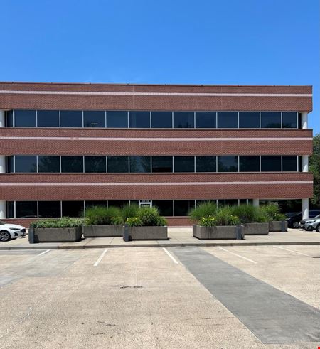 A look at 10680 Main Street Office space for Rent in Fairfax