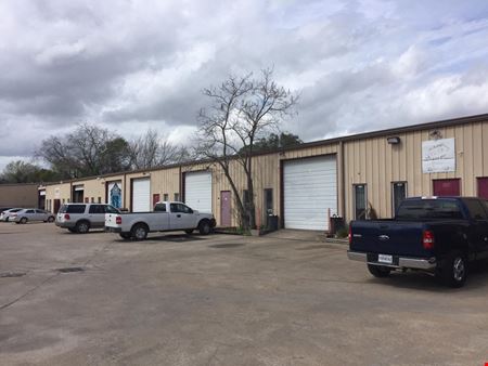 A look at Emnora Business Park commercial space in Houston