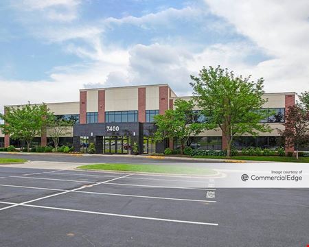 A look at 7400 West 129th Street commercial space in Overland Park