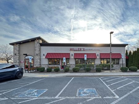 A look at Congressional North Shopping Center Commercial space for Rent in Rockville