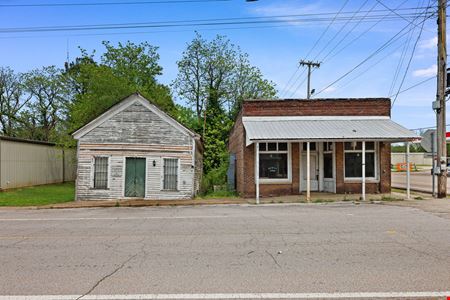 A look at CR 600 commercial space in Corinth