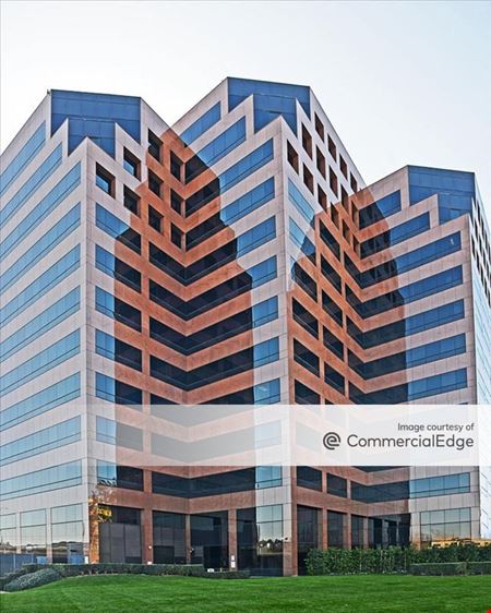 A look at Griffin Towers - 5 Hutton Centre Drive Commercial space for Rent in Santa Ana