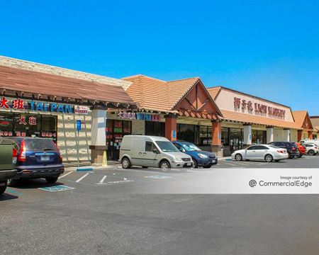 A look at Gould Shopping Center - 1031 East Capitol Expwy commercial space in San Jose