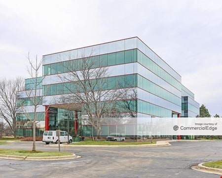 A look at Lincolnshire Corporate Center - 111 Barclay Blvd Office space for Rent in Lincolnshire