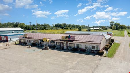 A look at 1377 W Monroe Rd commercial space in St Louis