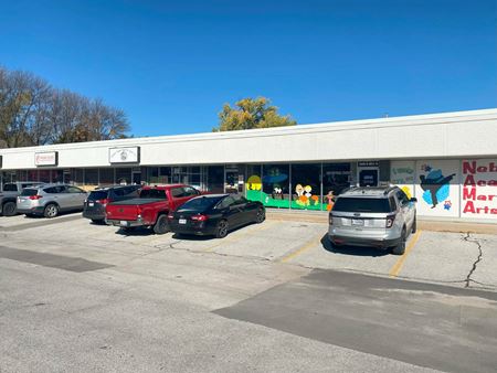 A look at Maplewood Plaza Retail space for Rent in Omaha
