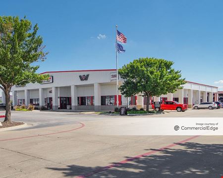 A look at 1804 NE Loop 820 commercial space in Fort Worth