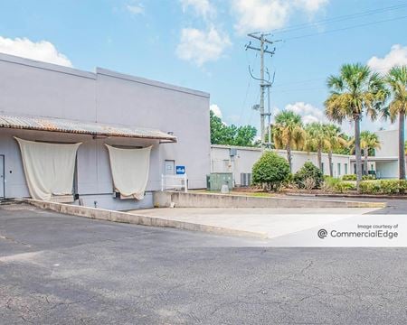 A look at 1007 Johnnie Dodds Blvd commercial space in Mount Pleasant